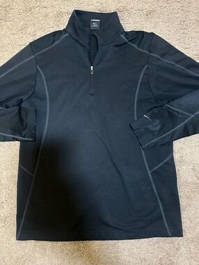 Nike Therma Men’s Golf Size Large Black 1/4 Zip Long Sleeve Pullover
